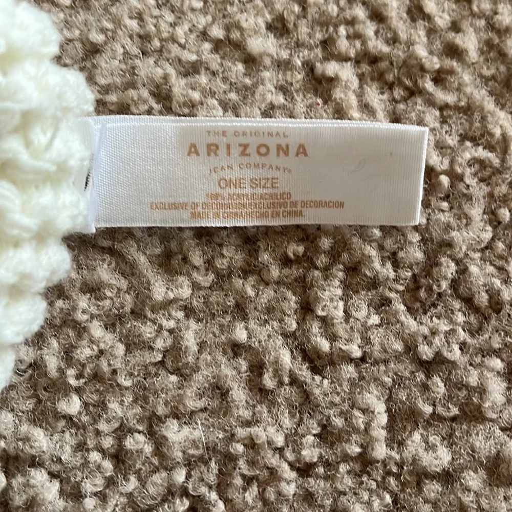 Panda hat - Picture 3 of 3